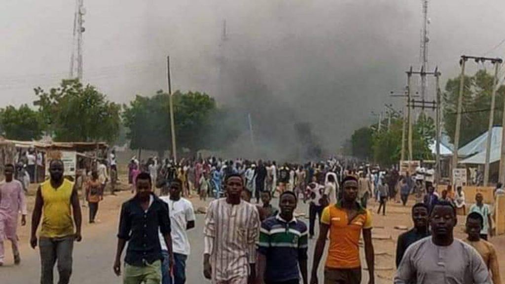 ALT="Youths-in-Katsina-protest-hardship"