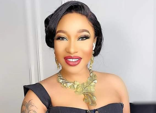 ALT="Tonto Dikeh faulted by a Netizen for relationship advice as a single mother"